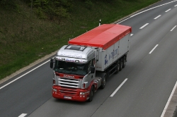 Scania-R-420-Wurst-Bornscheuer-061010-01