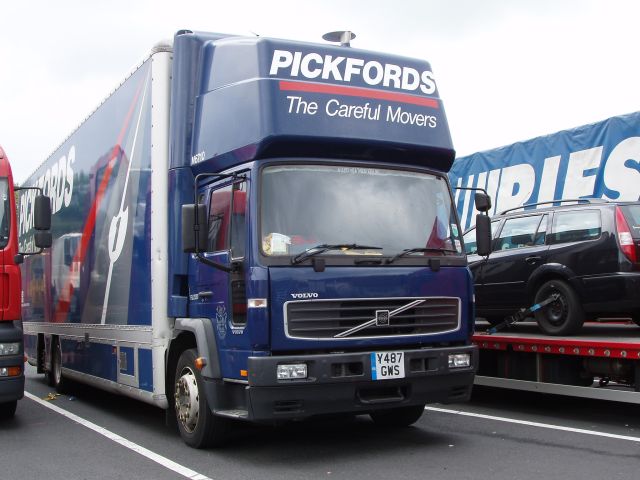 Volvo-FL-Pickfords-Holz-180505-01-GB.jpg - Volvo FLFrank Holz