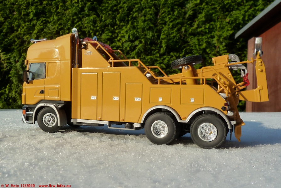 Lion-Toys-Scania-R-500-Bergetruck-gelb-011210-02.jpg