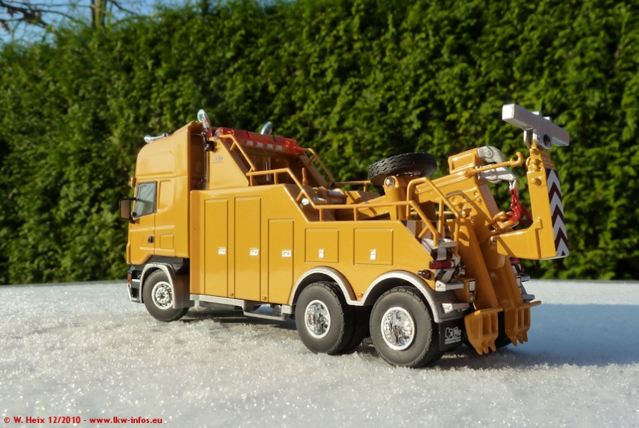 Lion-Toys-Scania-R-500-Bergetruck-gelb-011210-03.jpg