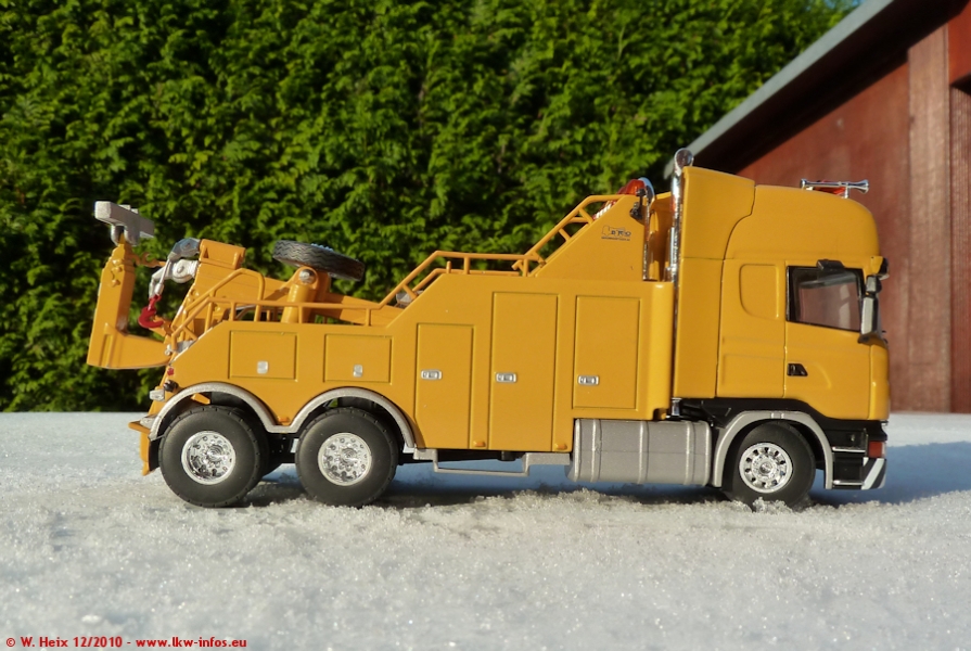 Lion-Toys-Scania-R-500-Bergetruck-gelb-011210-05.jpg