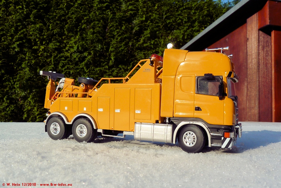 Lion-Toys-Scania-R-500-Bergetruck-gelb-011210-07.jpg