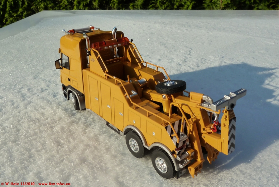 Lion-Toys-Scania-R-500-Bergetruck-gelb-011210-11.jpg