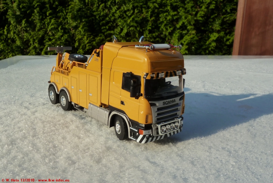 Lion-Toys-Scania-R-500-Bergetruck-gelb-011210-14.jpg