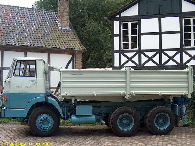 Hanoag-Henschel-F221-Kipper-Witteler-1.jpg