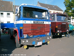Scania-141-blau-100906-03