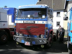 Scania-LBS-141-blau-Koster-111106-01