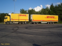 Scania-124-L-420-DHL-Behn-280908-02