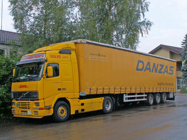Volvo-FH12-420-Danzas-Bach-110806-01.jpg - Norbert Bach