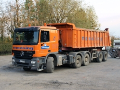 MB-Actros-MP2-3354-Mensing-Voss-260408-16