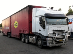 Iveco-Stralis-550-Linfox-2-Voigt-080328