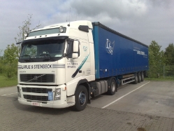BE-Volvo-FH-440-Laurie-Steinbeck-Lynen-050709-01