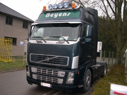 Volvo-FH12-420-Beyens-Habraken-270507-01-B