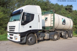 BE-Iveco-Stralis-AS-Ii-440-S-45-weiss-100810-01