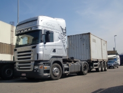 BE-Scania-R-420-silber-DS-270610-01