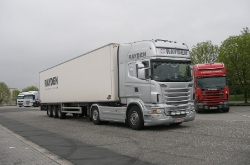 BE-Scania-R-II-Rayden-Holz-100810-01