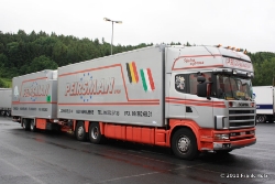 BE-Scania-164-L-480-Peirsman-Holz-050711-01