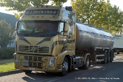 BE-Volvo-FH-460-Deckers-251011-02
