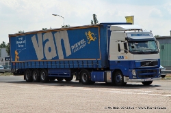 BE-Volvo-FH-II-400-van-Dievel-110511-01