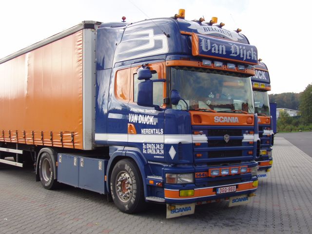 Scania-144-L-vanDijck-Holz-231004-1-NL.jpg - Frank Holz
