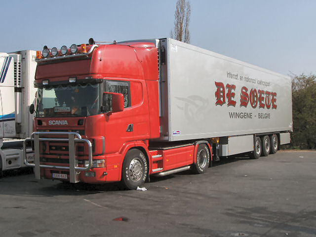 Scania-164-L-rot-Holz-250506-01-B.jpg - Frank Holz