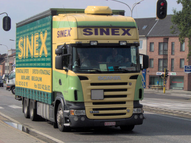 Scania-R-580-Sinex-Rouwet-310806-01-B.jpg