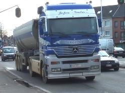 BE-MB-Actros-Vendrix-Rouwet-010408-01