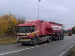 Scania-124-L-Vermic-Rouwet-281106-01-B