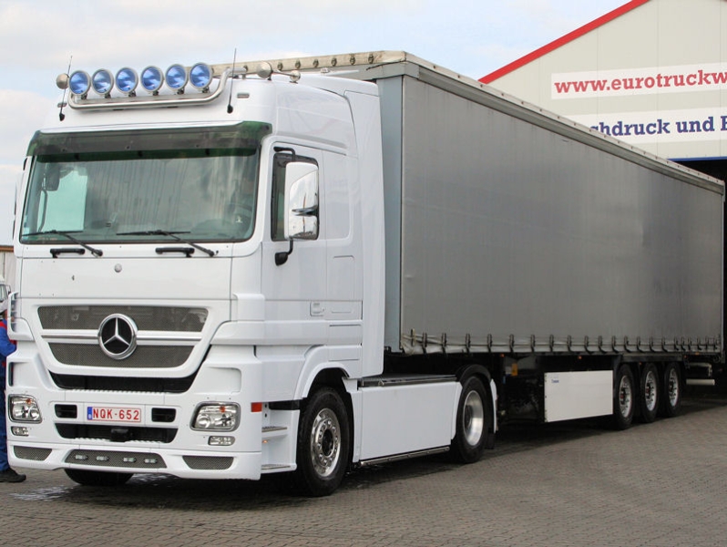 MB-Actros-MP2-1861-weiss-Reck-140507-04-B.jpg - Marco Reck