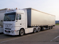 MB-Actros-MP2-weiss-Iden-190207-03-B