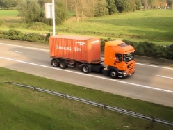 Scania-R-orange-Fuchs-311206-01-B