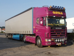 Scania-164-L-480-Ozga-Holz-220807-02-BE