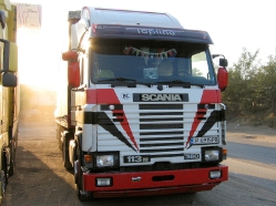 BG-Scania-113M-360-white-GeorgeBodrug-080408
