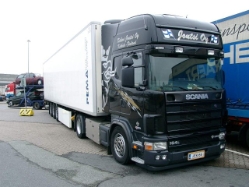 Scania-164-L-580-KUZEKOSZ-Joutsi-OyWillann-200204-1-FIN
