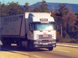 Iveco-EuroStar-weiss-Thiele-200205-02-F