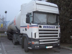 Scania-124-L-420-Debeaux-Fustinoni-161205-01-F