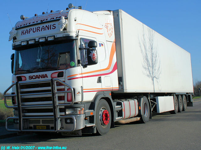 Scania-4er-Kapuranis-140107-02-GR.jpg