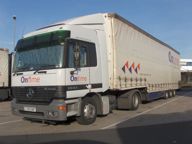 MB-Actros-1843-Ontime-Holz-051005-01-GB.jpg