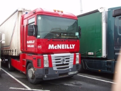 Renault-Magnum-McNeilly-Holz-100206-01-GB
