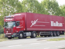 Scania-114-L-380-Nina-Trans-Holz-100805-01-GB