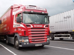 Scania-R-420-McArdle-Holz-170605-02-GB