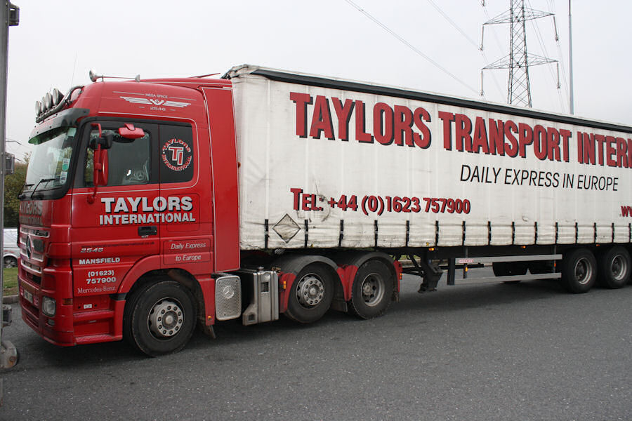 GB-MB-Actros-MP2-2546-Taylors-Fitjer-221209-01.jpg - Eike Fitjer