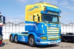 GB-Scania-R-620-Burns-vMelzen-101011-01