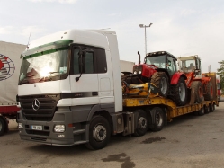 MB-Actros-MP2-2546-weiss-Holz-070607-01-GB