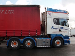 Scania-R-580-Kerbey-Holz-030407-05-GB