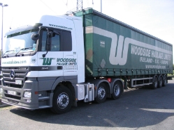 MB-Actros-MP2-2546-Woodside-Fitjer-050507-01-GB
