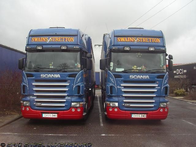 Scania-R-420-blau-rot-Engel-120406-04-GB.jpg - Eric Engel
