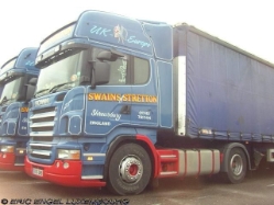 Scania-R-420-blau-rot-Engel-120406-01-GB