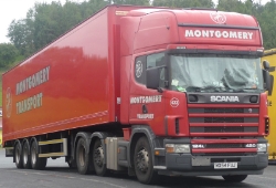 GB-Scania-124-L-420-Montgomery-MWolf-211208-01