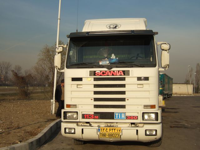Scania-113-M-360-weiss-Fustinoni-231205-03-IR.jpg